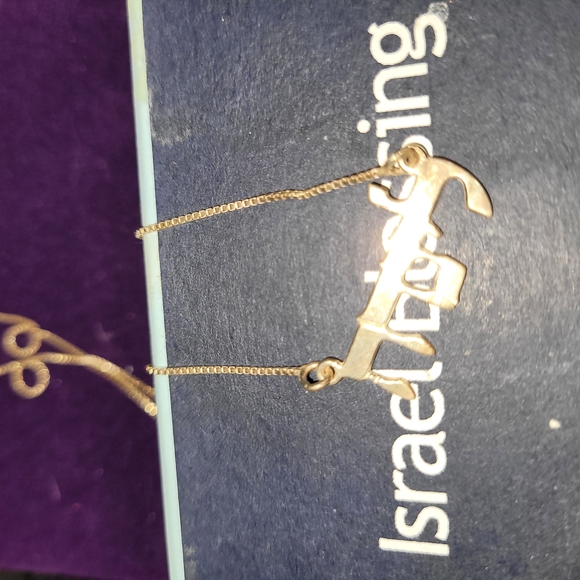 Purple - Picture 3 of 3